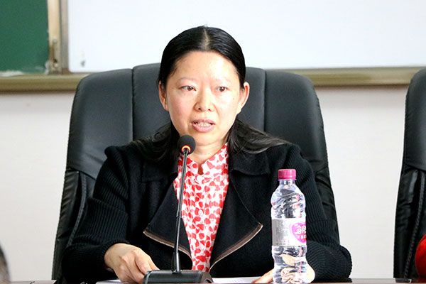 宜宾市一曼中学校有了初中部_fororder_陈俊英作强调-摄影-陈国峰