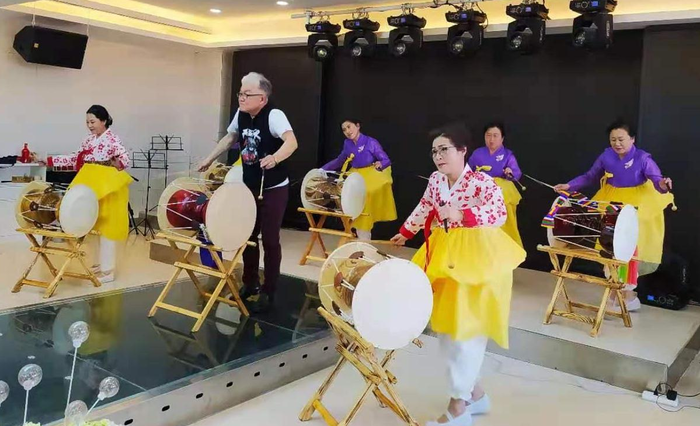 [청취자 내신] 일찍 피는 연변 민들레꽃_fororder_001