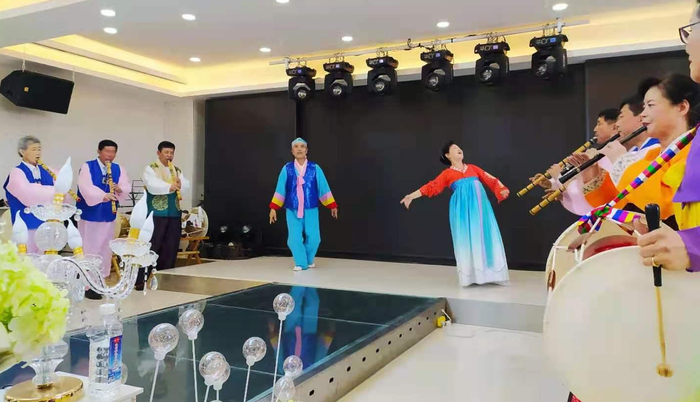 [청취자 내신] 일찍 피는 연변 민들레꽃_fororder_009