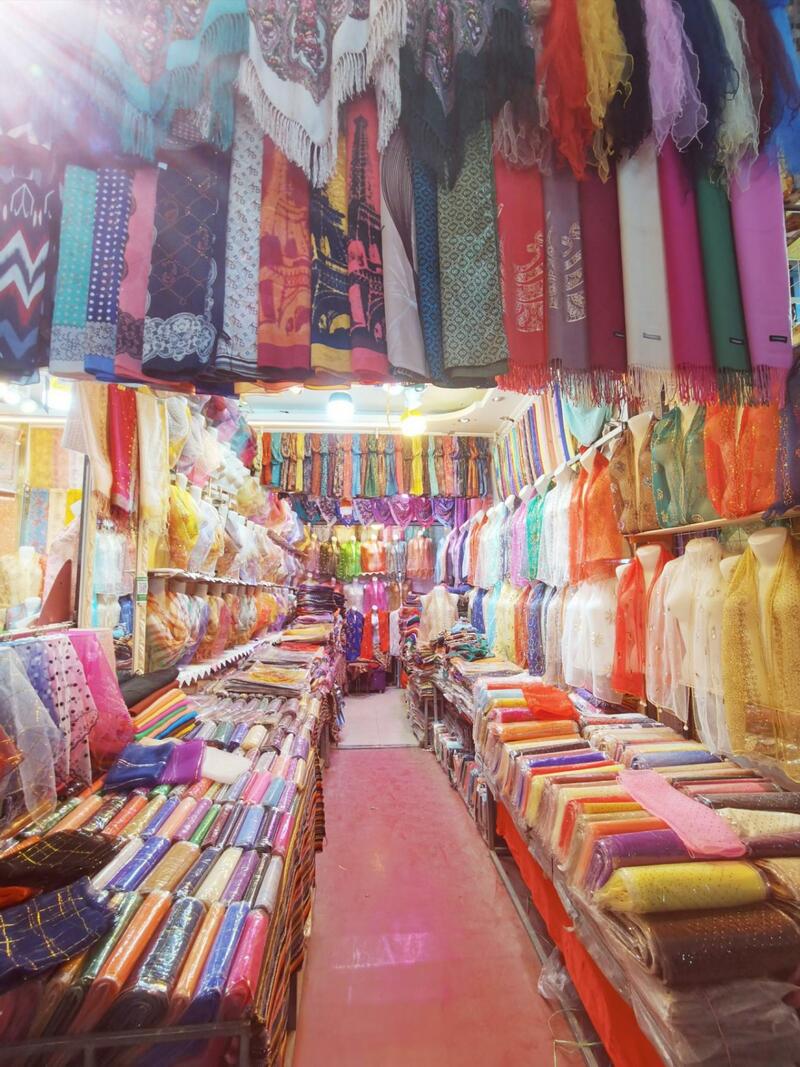 Babbar kasuwar Kashgar- Tsohuwar cibiyar cinikayyar hanyar siliki_fororder_210414-kasuwar Kashgar3
