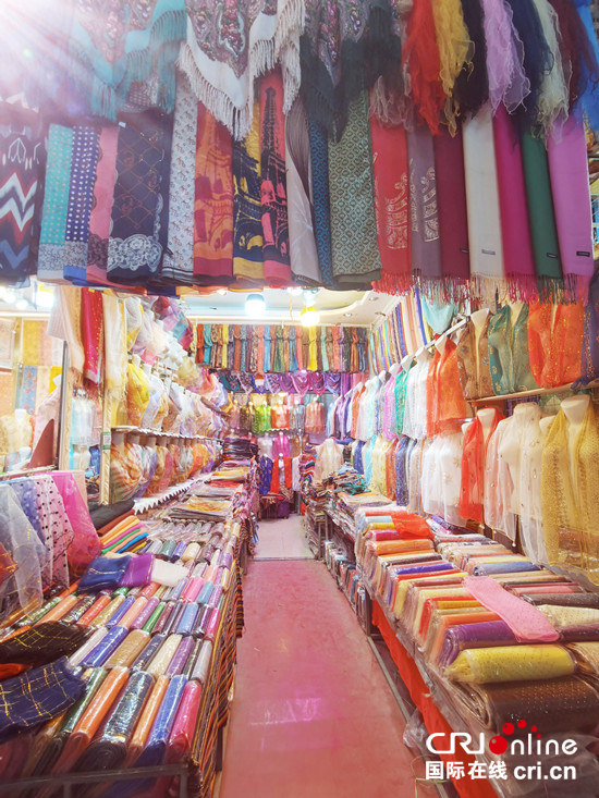 喀什大巴扎——古丝绸之路上的贸易中心活力重现