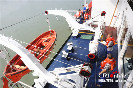 已过审【CRI专稿 列表】丰都县举办客船综合应急演练暨队伍训练活动