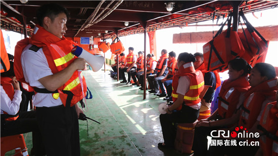 已过审【CRI专稿 列表】丰都县举办客船综合应急演练暨队伍训练活动