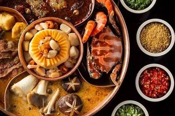 【头条摘要】【健康-文字列表】山东发餐饮防范提示 记牢餐馆投诉电话