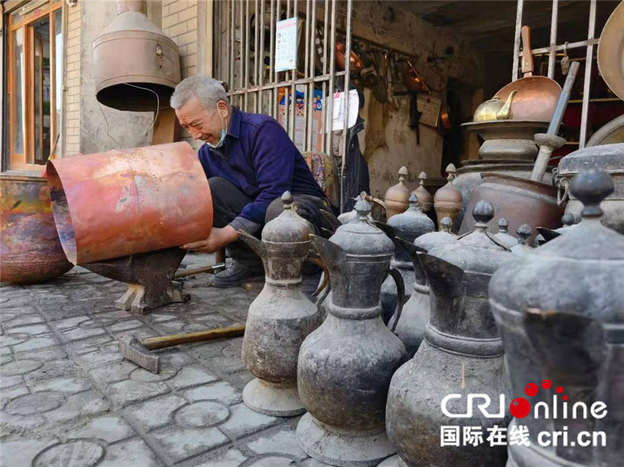 喀赞其：百年老街的永恒魅力_fororder___172.100.100.3_temp_9500049_1_9500049_1_1_ce011e03-4217-4246-83ce-ae4f6969c907