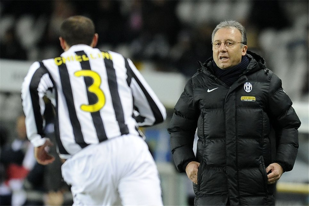 【看台】"老炮儿"扎切罗尼-顶撞老板骂队魂