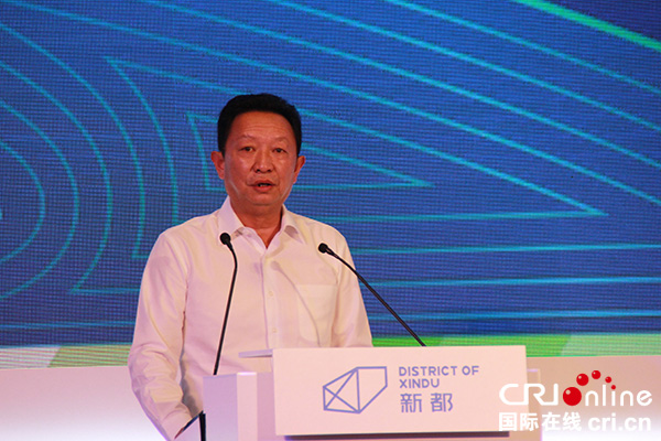 图片默认标题_fororder_成都市副市长刘守成现场致辞(摄影-刘世光)