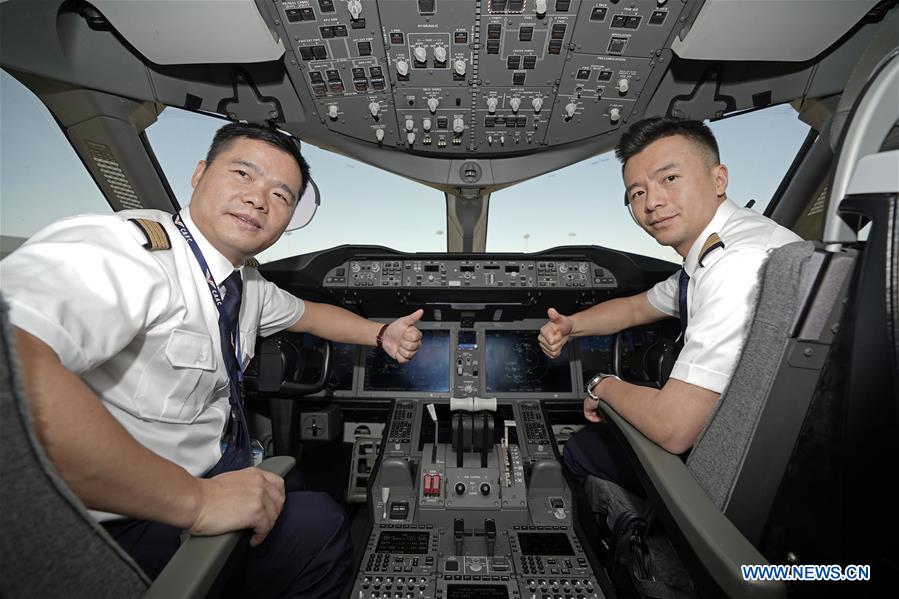 Beijing's new airport completes 1st passenger plane test flight