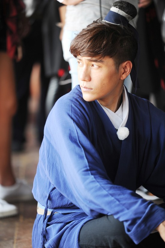 [毒舌综艺]《24小时》把"跑男"搬到国外