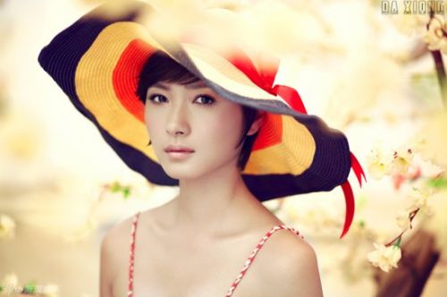 杨蓉张嘉倪江铠同张檬李沁 眼熟就是不红的明星