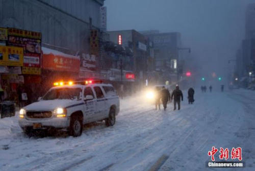 美強暴風雪已致至少19人遇難 機場公交運作仍中斷