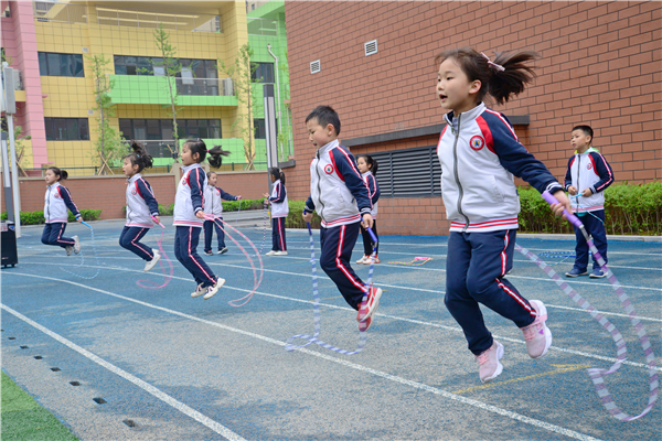 西安市首家紅色體育進校園活動在西安航天基地正式啟動_fororder_圖片2