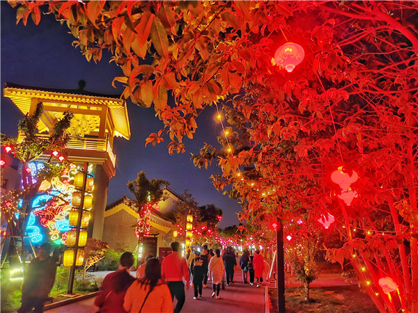 Luoyang's Tourist Reception Reaches New High During May Day Holiday_fororder_图片3