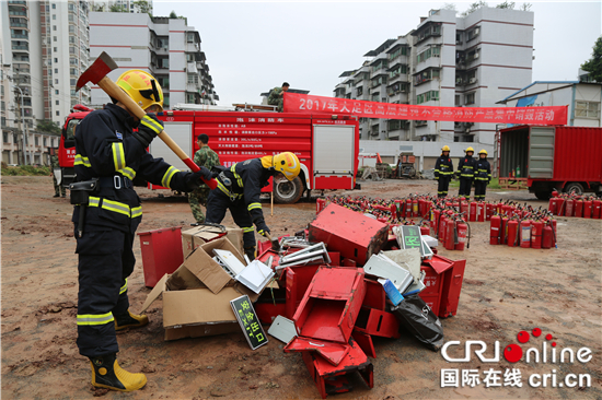 已过审【法制安全】大足区多部门联合整治高层建筑消防产品