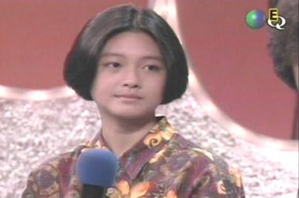 台湾女星学生时期照片曝光 谁是天生美女？