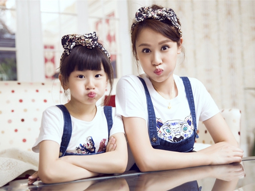 森碟空中倒劈一字腿 叶一茜：你咋不上天呢(图)