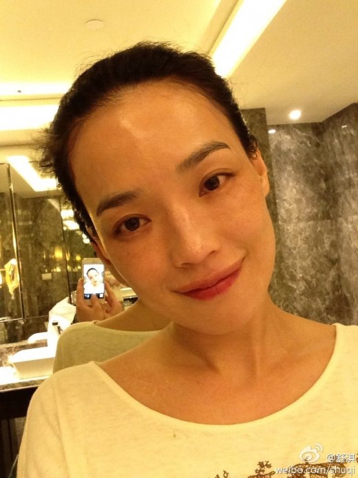 刘诗诗赵丽颖 化妆前后容颜差距甚小的女星