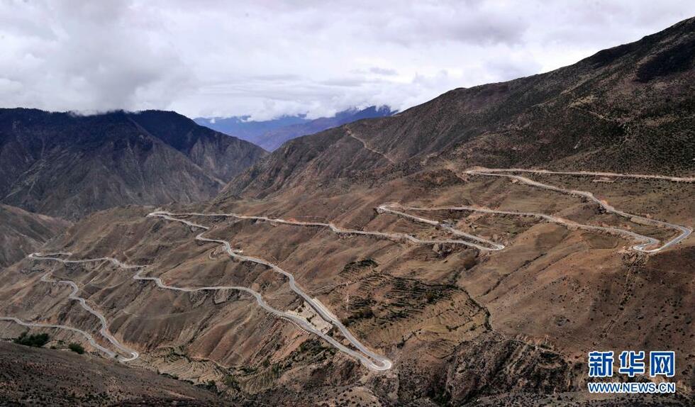 从唐蕃古道到川藏铁路——透视进藏“天路”千年之变