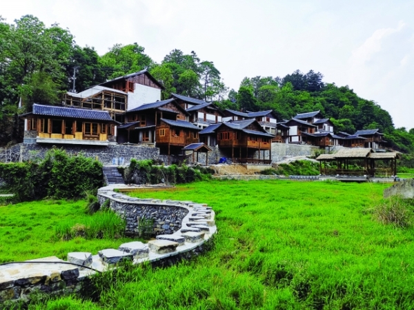 （旅遊）青岩鎮山王廟村—— 鄉村旅遊提升發展活力