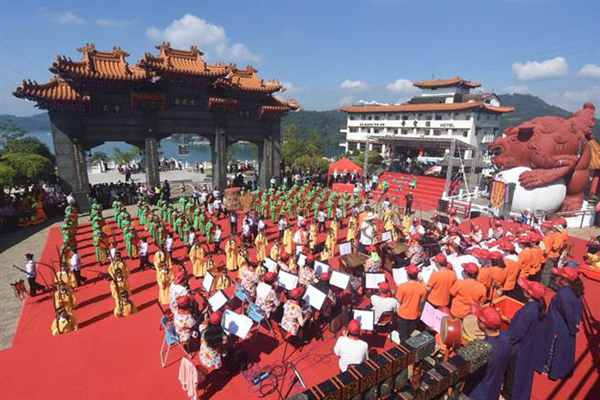 台湾各县市举行“释奠礼”纪念孔子诞辰