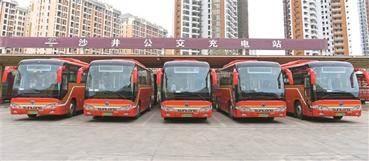 南宁市新能源公交车占比达56.6%