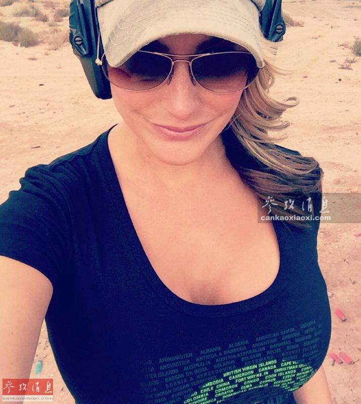 美军征兵官真好色!专挑辣妹身材火爆 美军征兵官真好色!专挑辣妹身材火爆