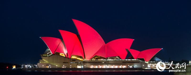 悉尼歌剧院海港大桥除夕将再披红装庆中国春节