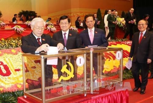 越共十二大公布新一届中央委员会组织结构