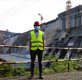 三峡中水电几内亚苏阿皮蒂项目部付小洁：