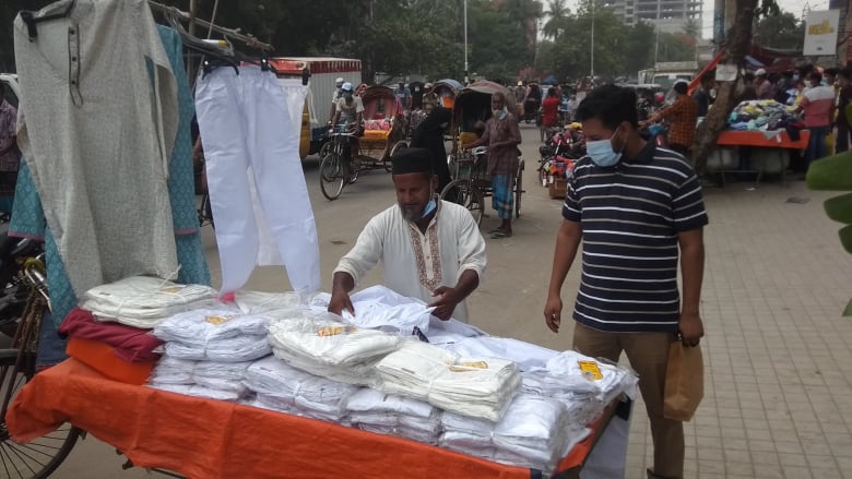 টিকে থাকাতেই নিম্ন আয় ও কাজ হারানো মানুষের ঈদ_fororder_shang2