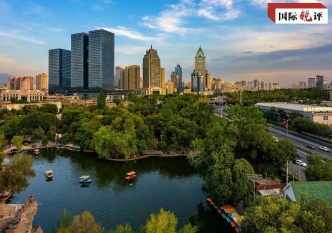 【CRI時評】はがされた西側陰謀家の「新疆の人権擁護者」の仮面_fororder_QQ截图20210501111345