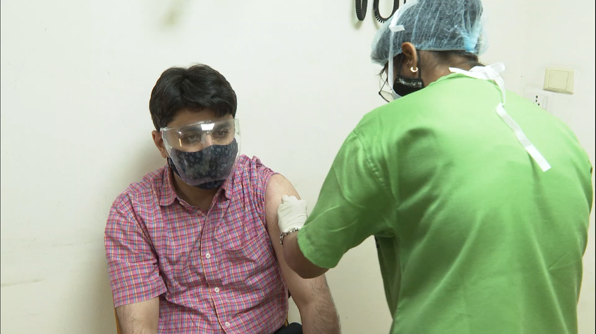 ভারতে টিকার অভাব প্রকট, মহামারী পরিস্থিতি গুরুতর_fororder___172.100.100.3_temp_9500033_1_9500033_1_6012_7e4c9c8e-83f6-4401-b122-4c0decf4f81b