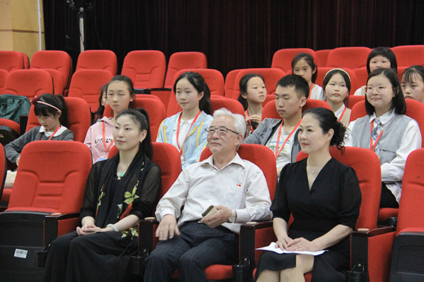 成都市关工委举办全国“中华魂”演讲比赛（成都赛区）训练营_fororder_28d9257d012f10f61ddf283110616d0