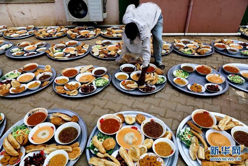 Yanzu musulmai a sassa daban daban na duniya suna Azumin watan Ramadan_fororder_1127339415_16186182518801n