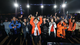 《追星星的人》韩庚阚清子变神秘大厨 星空演唱会沙漠热烈开唱