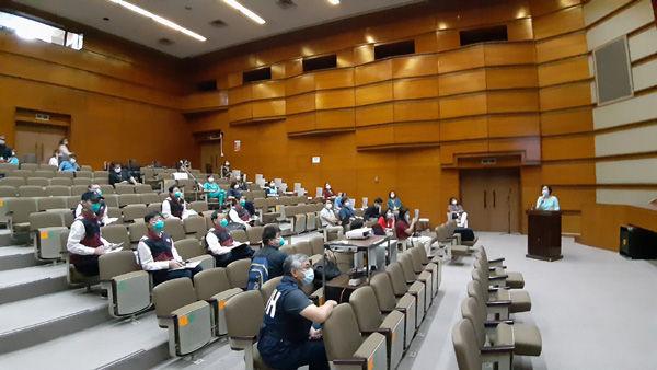 Chinese Anti-epidemic Medical Expert Team, bumisita sa RITM