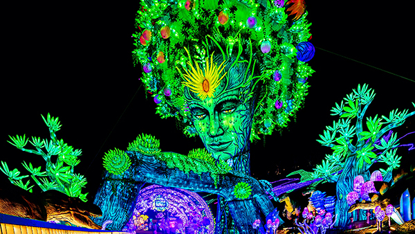 自贡大安：自贡灯会升级绽放 常态化办展出新出彩出圈_fororder_4自贡国际恐龙灯会现场