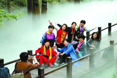 双节期间北京接待游客1237万人次 京城特色线路成热点