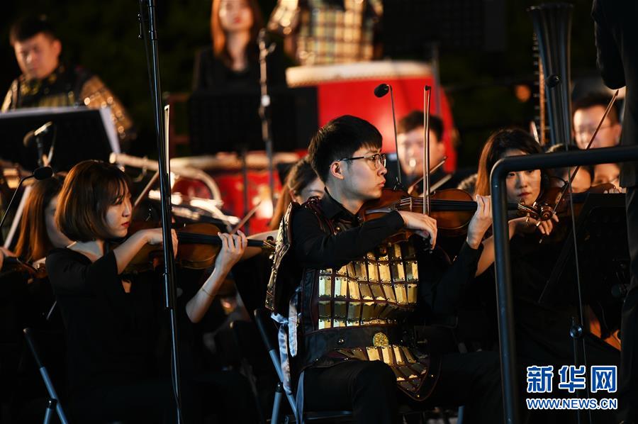 兵马俑博物馆上演“奇迹之夜”音乐会