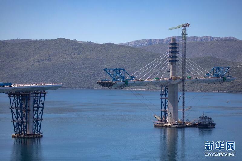 Yadda ake gina babbar gadar Peljesac dake kan teku a kasar Croatia_fororder_6