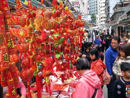 農(nóng)歷新年前夕 香港年貨市場氣氛濃