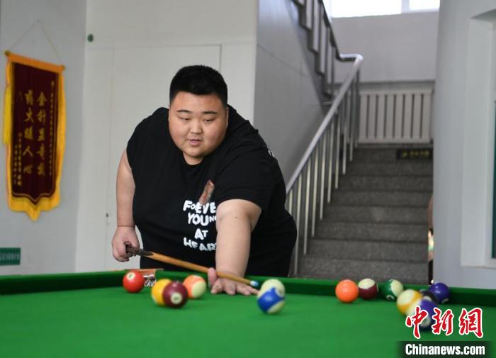 หนุ่มชาวฉางชุนหนัก 200 กิโลลดน้ำหนัก_fororder_0502