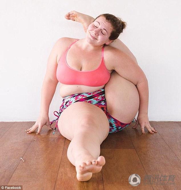 组图:大码瑜伽!胖妞展示高难度动作 网络爆红 组图:大码瑜伽!胖妞展示高难度动作 网络爆红