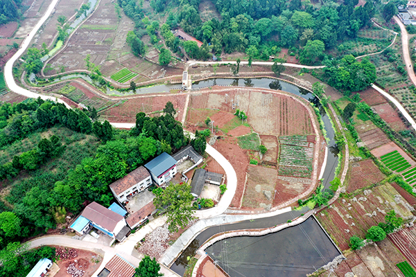 眉山仁寿县:治理"小河流" 带来大变化_fororder_治理后美丽的方曲河