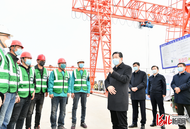 王東峰:認真落實常態化疫情防控措施 加快項目建設創造“雄安品質”