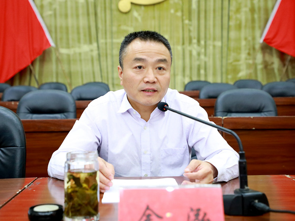 图片默认标题_fororder_2大安区委副书记余泓讲话