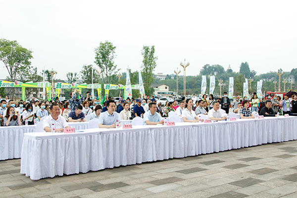 蜀南竹海入选《美丽中国》（三）邮票 四川仅一枚_fororder_活动现场-摄影-高学兵4