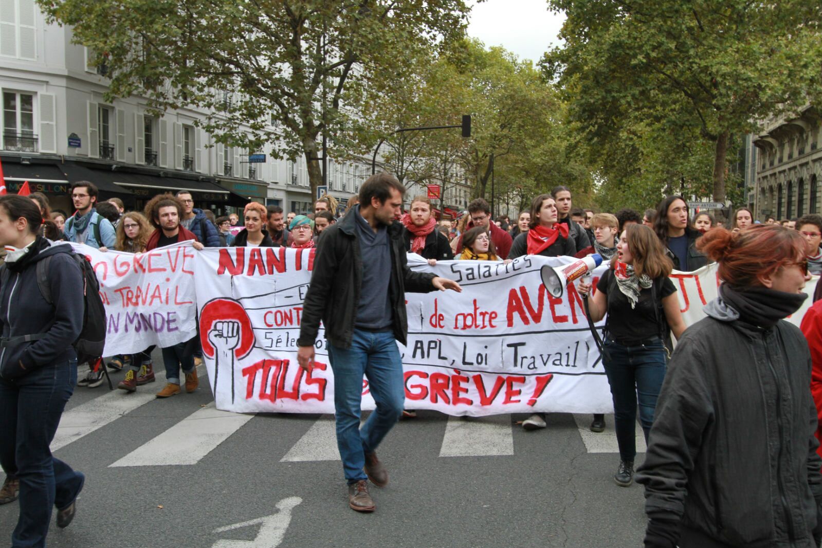 法国巴黎开始第三波反对退休改革的抗议活动 - 2023年2月8日, 俄罗斯卫星通讯社