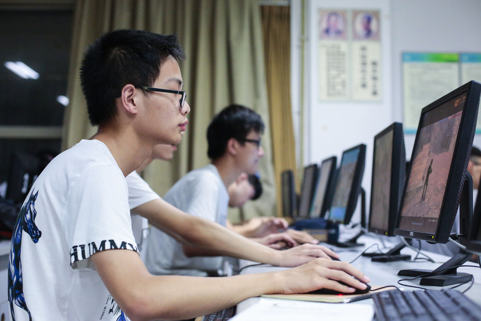 电竞选手培训与青训营选型指南：重庆寻竞科技有限公司构建职业化成长全链路