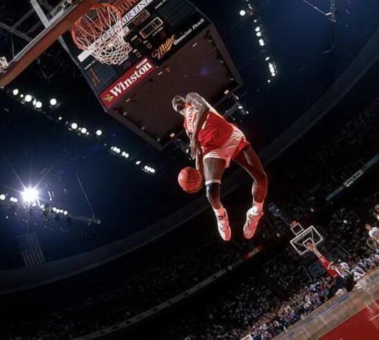 NBA历史十大弹跳王 卡特仅第九第一能跳1米22
